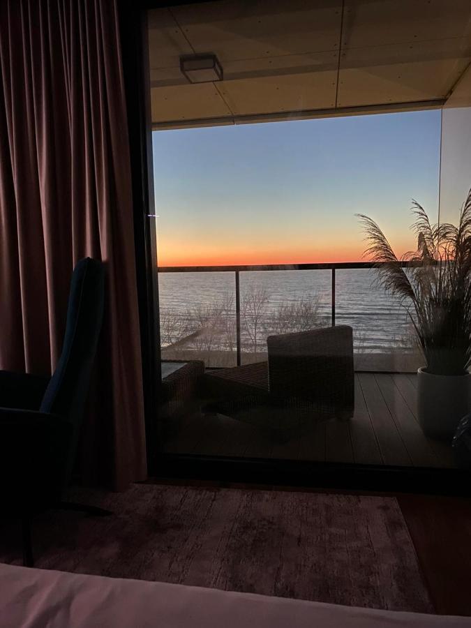Apartlux Seaside Park - Bezposredni Widok Na Morze Kolberg Exterior foto